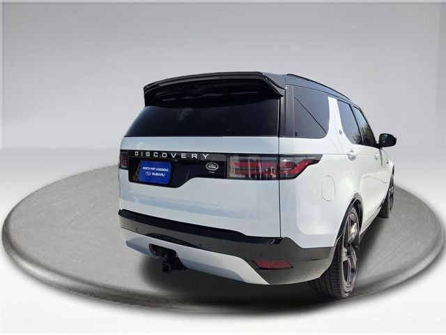2023 Land Rover Discovery Metropolitan Edition