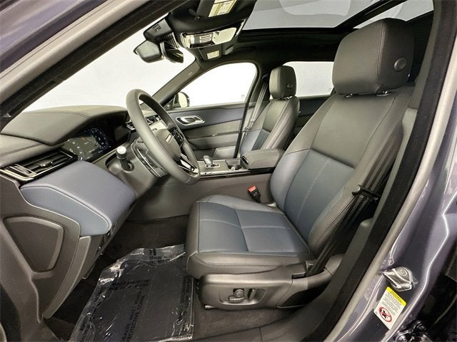 2026 Land Rover Range Rover Velar Dynamic SE