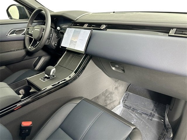 2026 Land Rover Range Rover Velar Dynamic SE