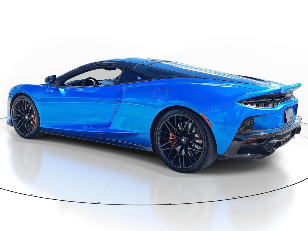 2022 McLaren GT Base