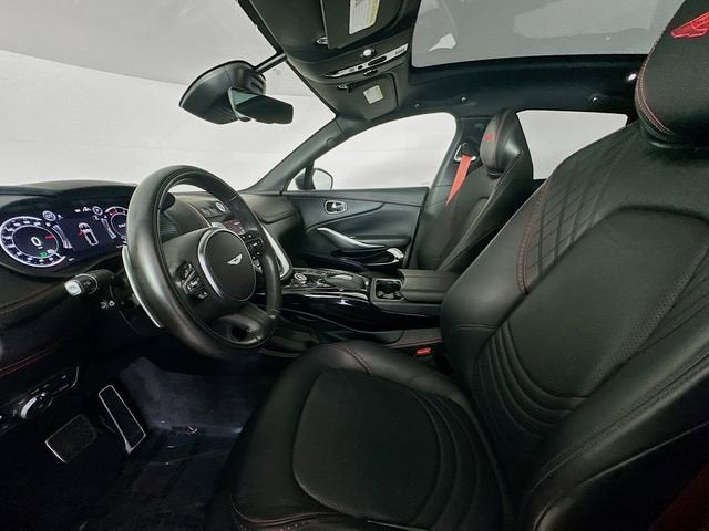 2024 Aston Martin DBX 707