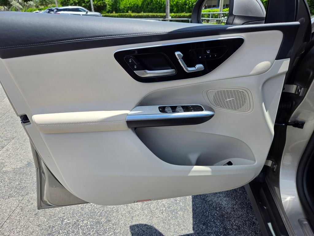 2023 Mercedes-Benz GLC 300 GLC 300