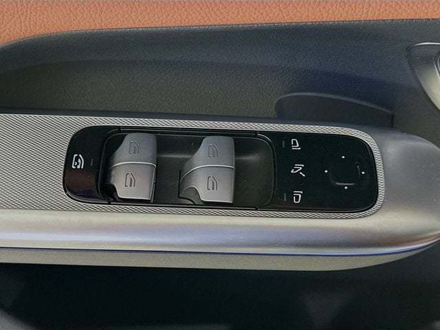 2025 Mercedes-Benz GLC GLC 300