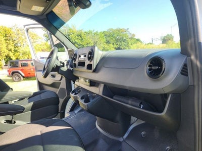 2024 Mercedes-Benz Sprinter Crew Van Crew 170 WB High Roof