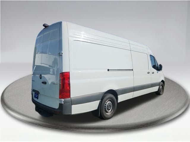 2024 Mercedes-Benz Sprinter Crew Van Crew 170 WB High Roof