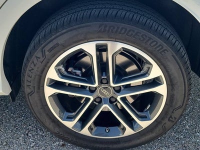 2025 Audi Q5 2.0T Premium