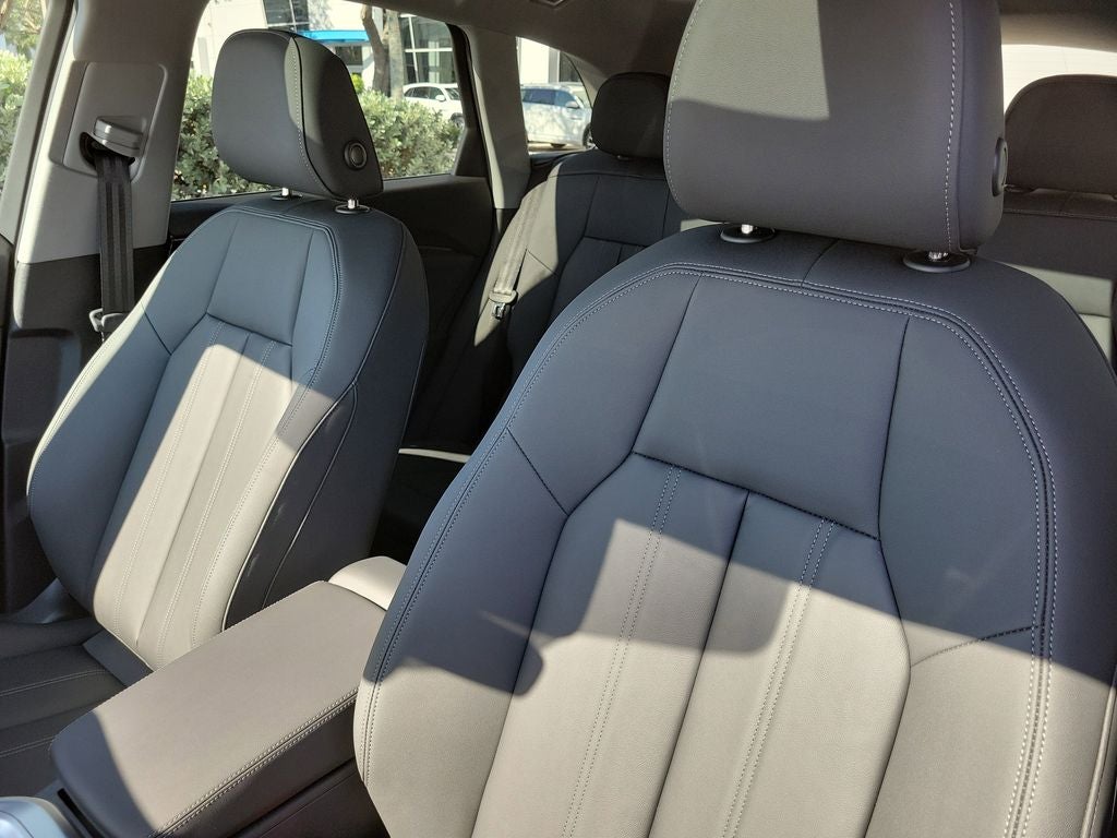 2025 Audi Q5 2.0T Premium quattro