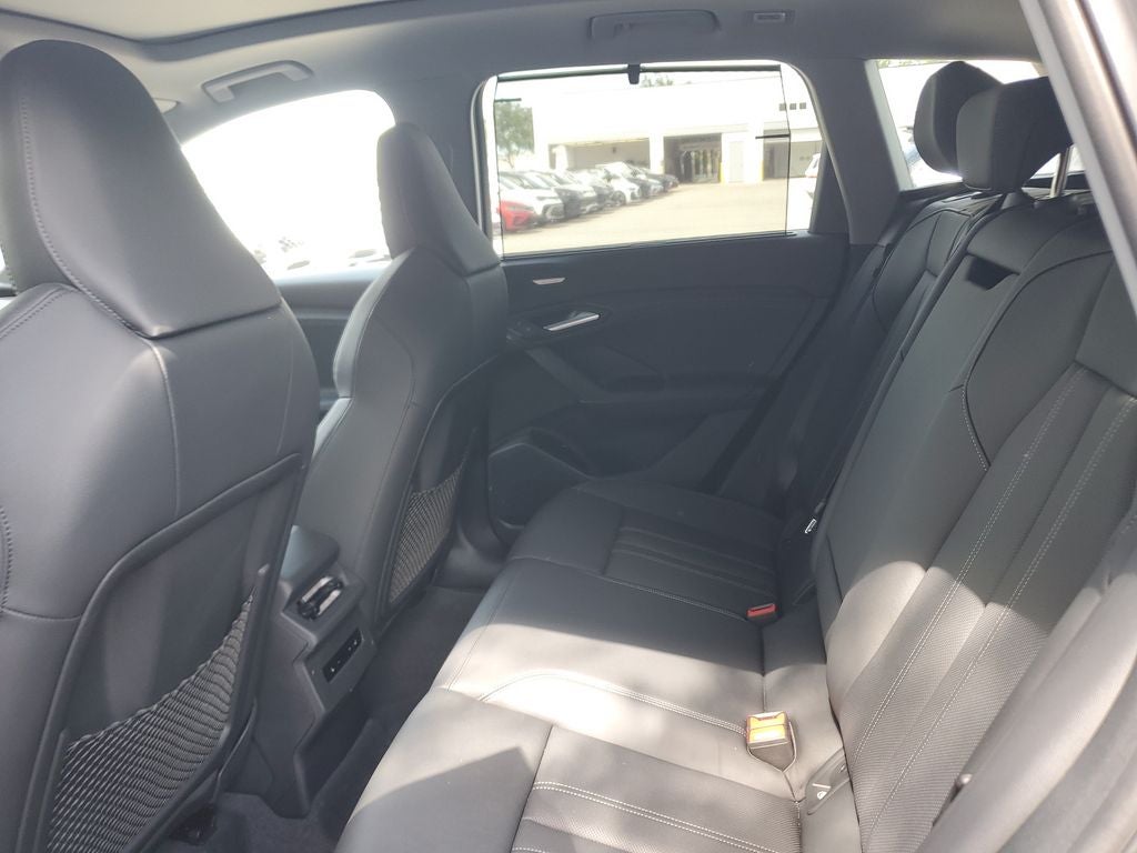 2025 Audi Q6 e-tron Premium Plus quattro