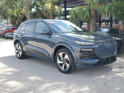 2025 Audi Q6 e-tron Premium Plus quattro