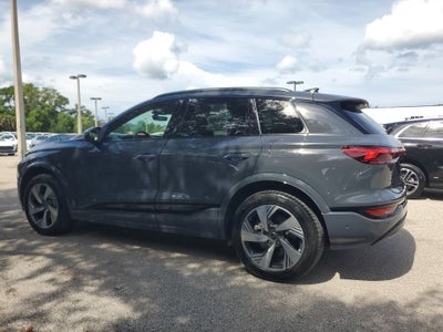 2025 Audi Q6 e-tron Premium Plus quattro
