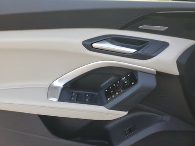 2025 Audi Q5 2.0T Premium Plus quattro