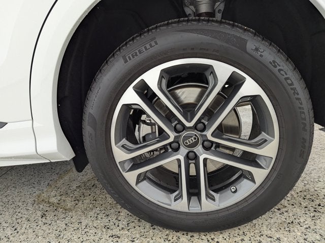 2025 Audi Q5 Premium Plus 2.0 TFSI quattro