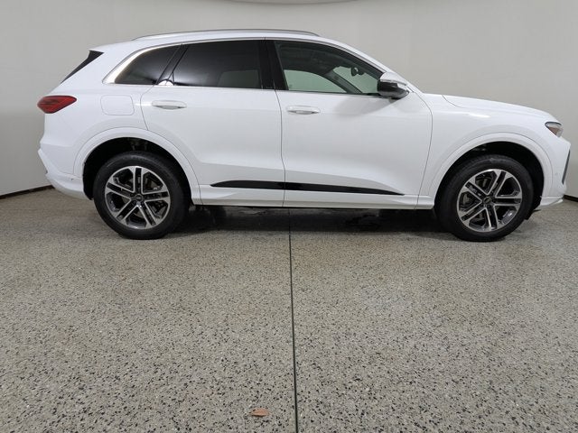 2025 Audi Q5 Premium Plus 2.0 TFSI quattro
