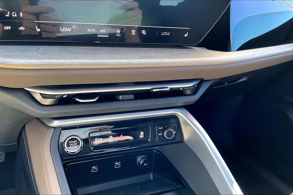 2025 Audi Q5 2.0T Premium Plus quattro