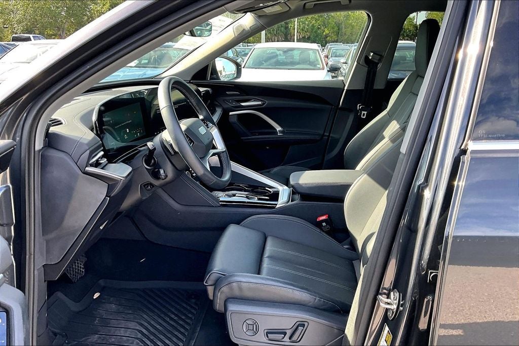 2025 Audi Q5 2.0T Premium Plus quattro