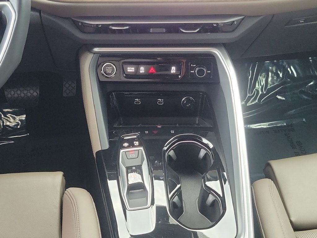 2025 Audi Q5 2.0T Premium Plus quattro