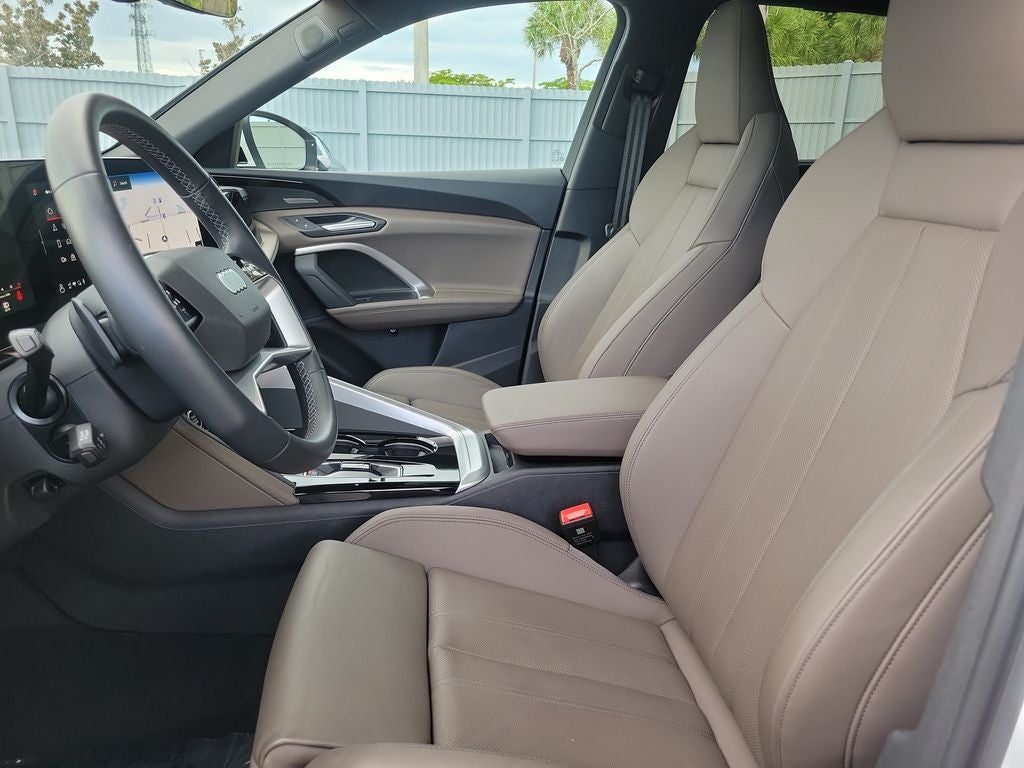 2025 Audi Q5 2.0T Premium Plus quattro