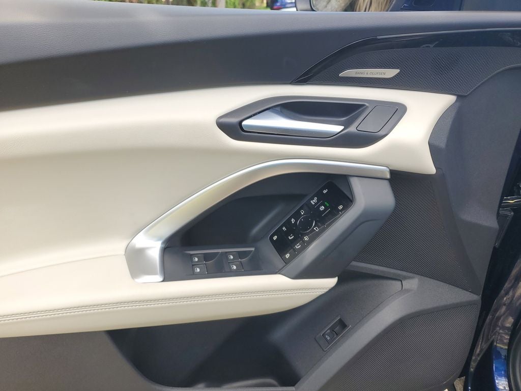 2025 Audi Q5 2.0T Premium Plus quattro