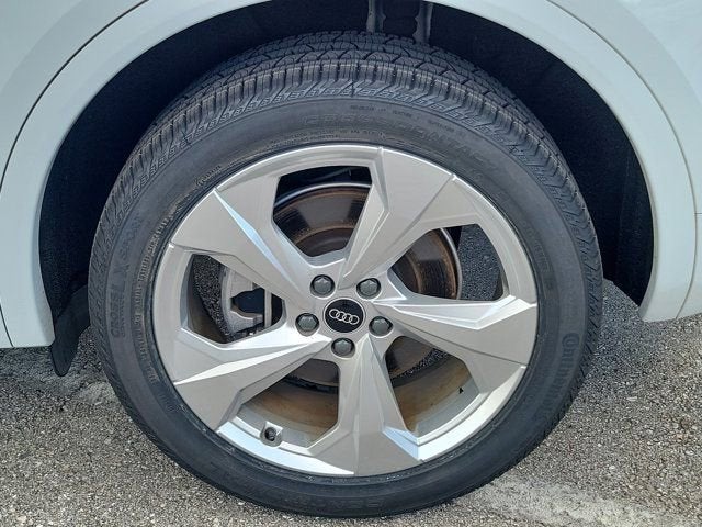 2023 Audi Q5 Sportback 45 S line Premium