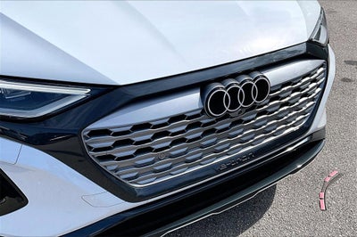2024 Audi Q8 e-tron Premium Plus quattro