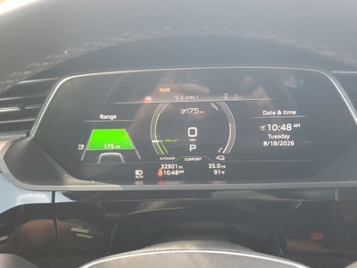 2024 Audi Q8 e-tron Premium Plus quattro
