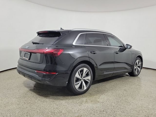 2024 Audi Q8 e-tron Premium Plus quattro