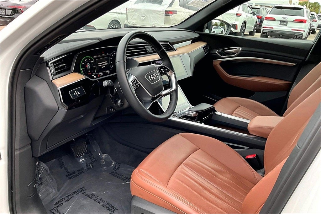 2024 Audi Q8 e-tron Premium Plus quattro