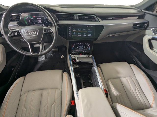 2024 Audi Q8 e-tron Prestige quattro
