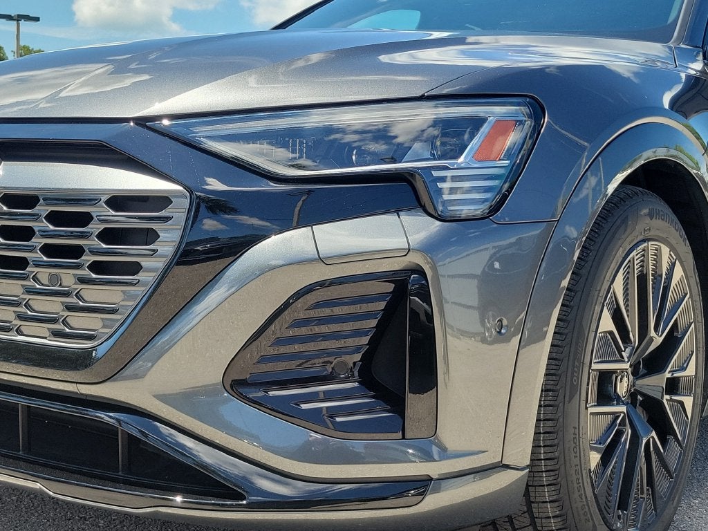 2024 Audi Q8 e-tron Prestige quattro