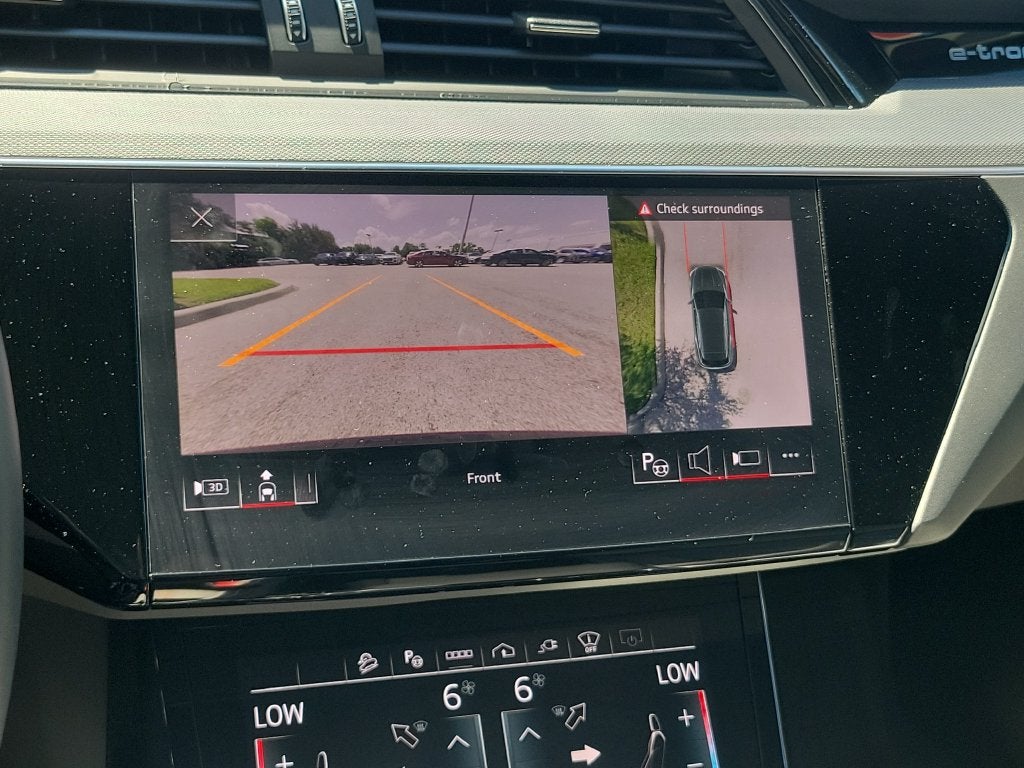 2024 Audi Q8 e-tron Prestige quattro