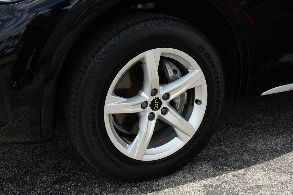 2023 Audi Q5 40 Premium quattro