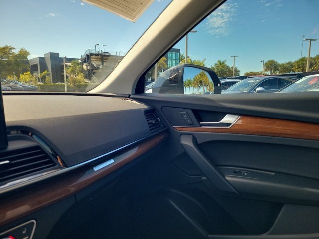 2023 Audi Q5 40 Premium