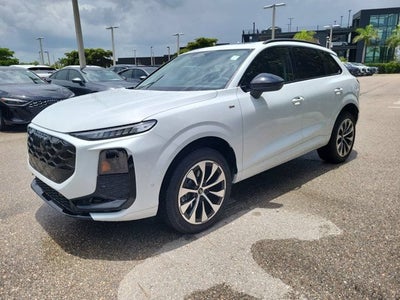 2026 Audi Q3 S line