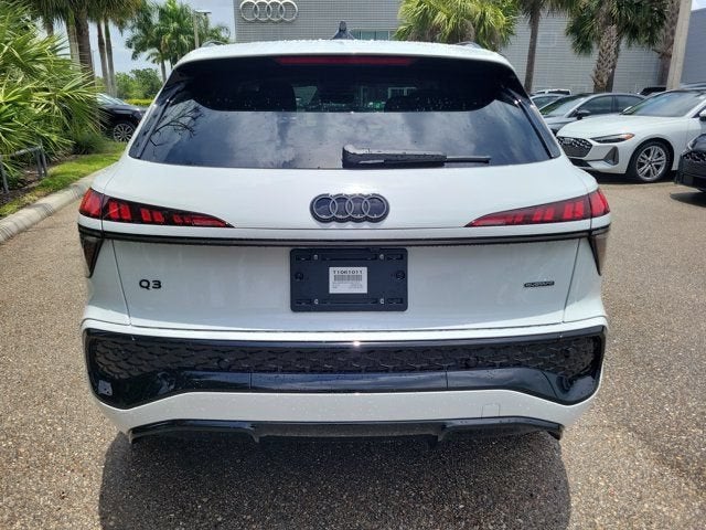 2026 Audi Q3 S line