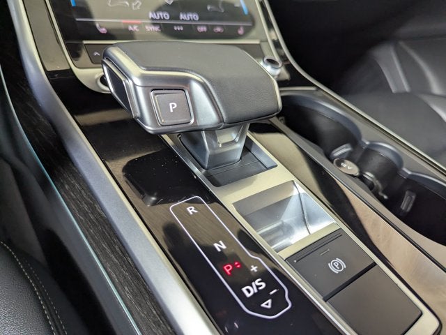 2026 Audi Q7 Premium 45 quattro *Ltd Avail*