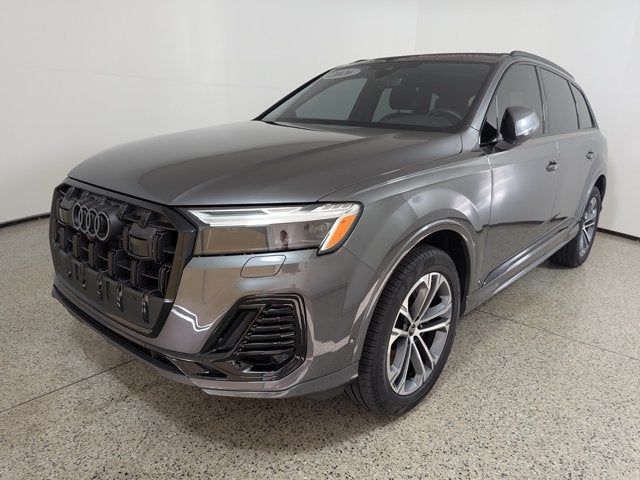 2026 Audi Q7 Premium 45 quattro *Ltd Avail*