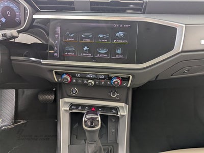 2024 Audi Q3 Premium 40 TFSI quattro