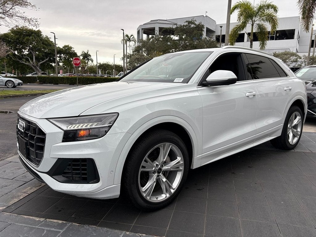 2023 Audi Q8 55 Premium quattro