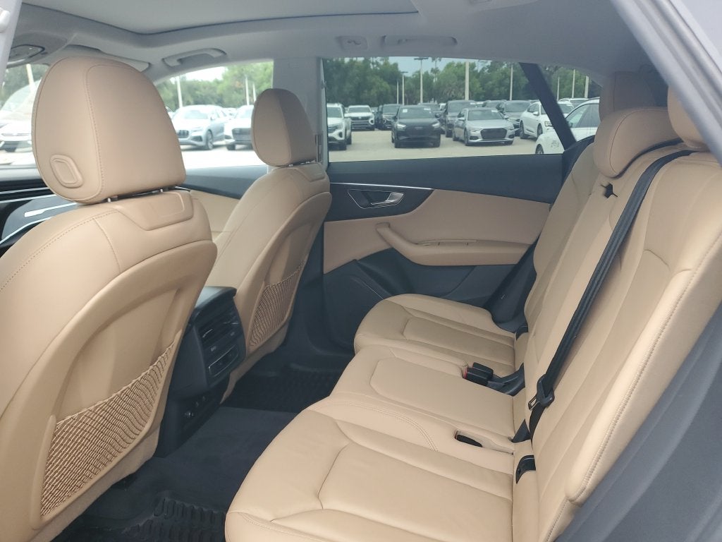2023 Audi Q8 55 Premium quattro