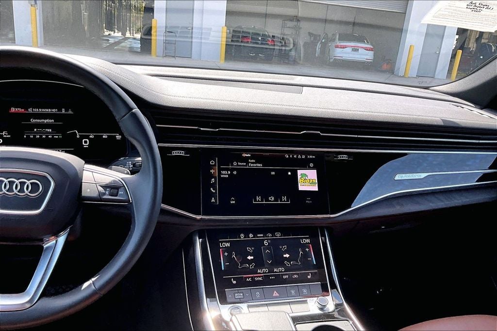 2023 Audi Q8 55 Premium quattro