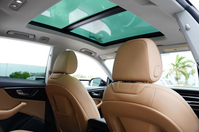 2023 Audi Q8 55 Premium quattro