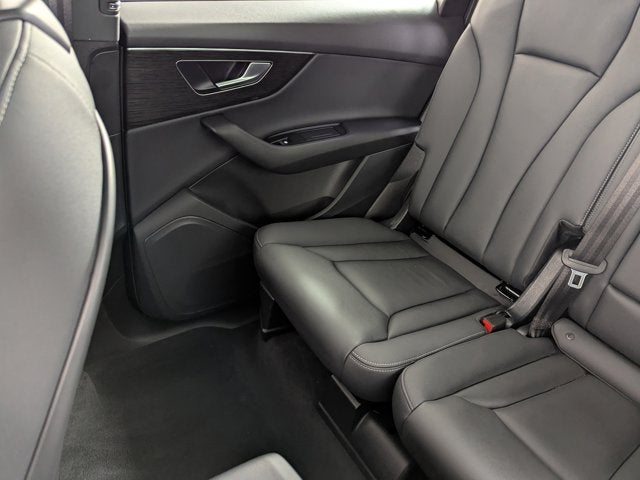 2025 Audi Q7 Premium 55 TFSI quattro