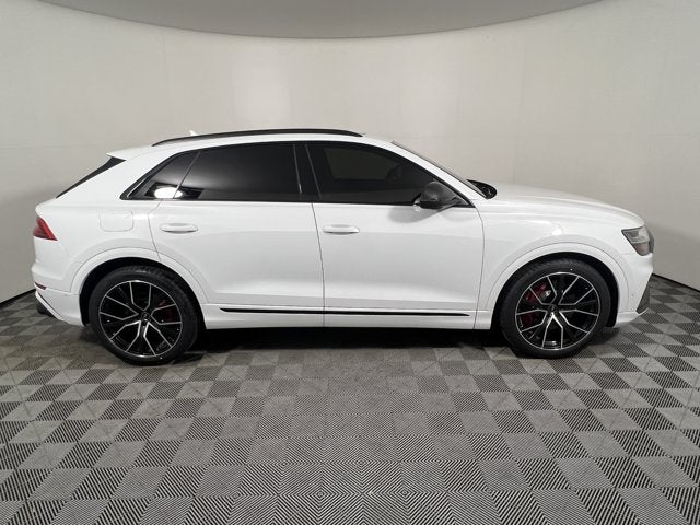 2022 Audi SQ8 Premium Plus 4.0 TFSI quattro