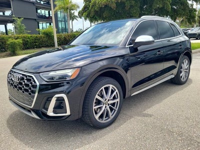 2022 Audi SQ5 Premium Plus