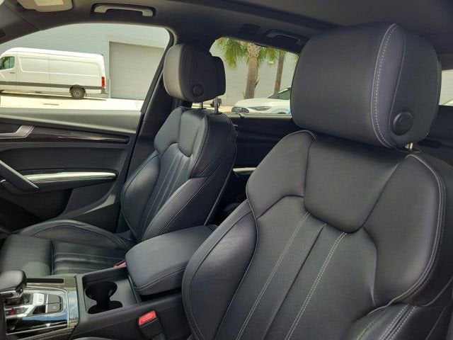 2023 Audi SQ5 Premium Plus