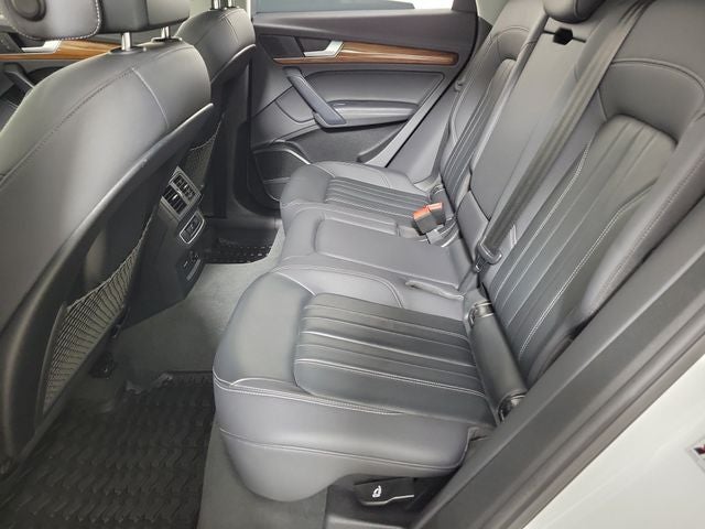 2023 Audi Q5 40 Premium Plus quattro