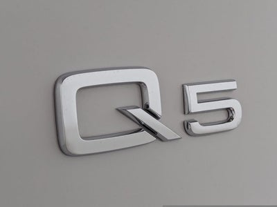 2024 Audi Q5 Premium Plus 40 TFSI quattro