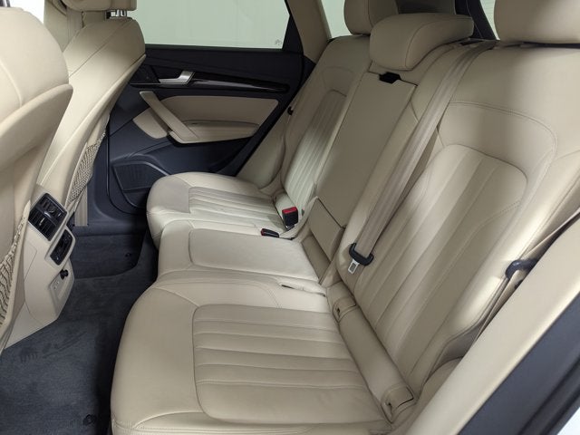 2019 Audi Q5 Premium Plus 45 TFSI quattro