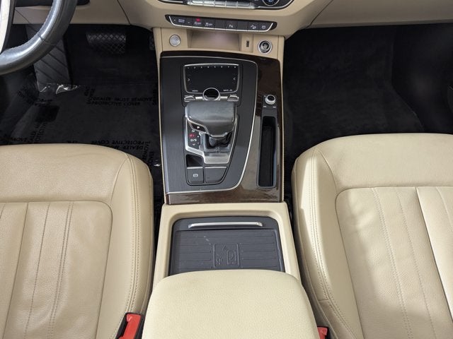2019 Audi Q5 Premium Plus 45 TFSI quattro