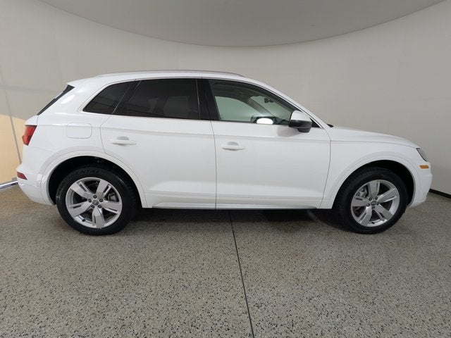 2019 Audi Q5 Premium Plus 45 TFSI quattro